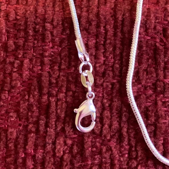 Stunning sterling silver snake chain! NWOT - Picture 3 of 4